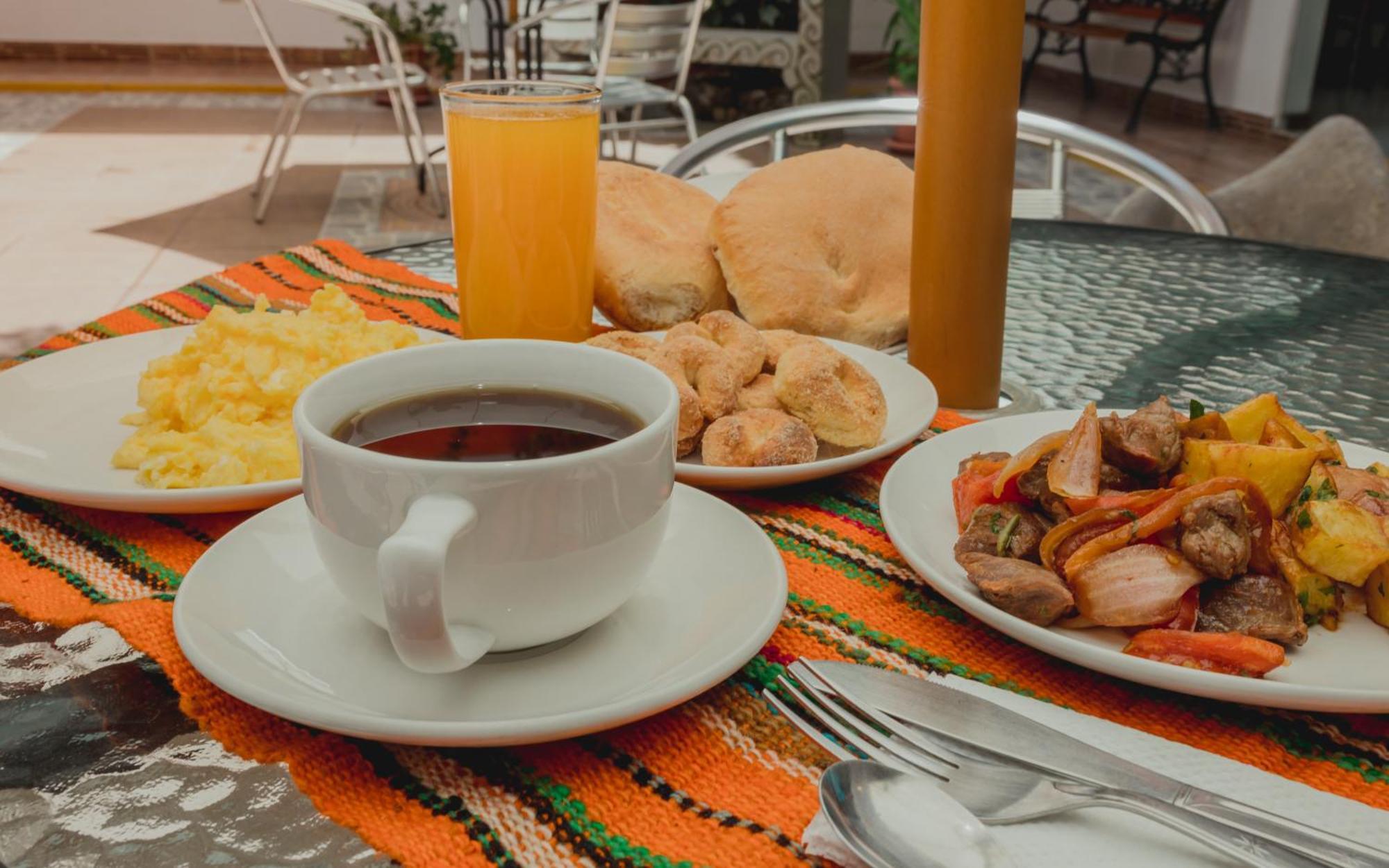 Hotel Sol De Belen Cajamarca Bagian luar foto